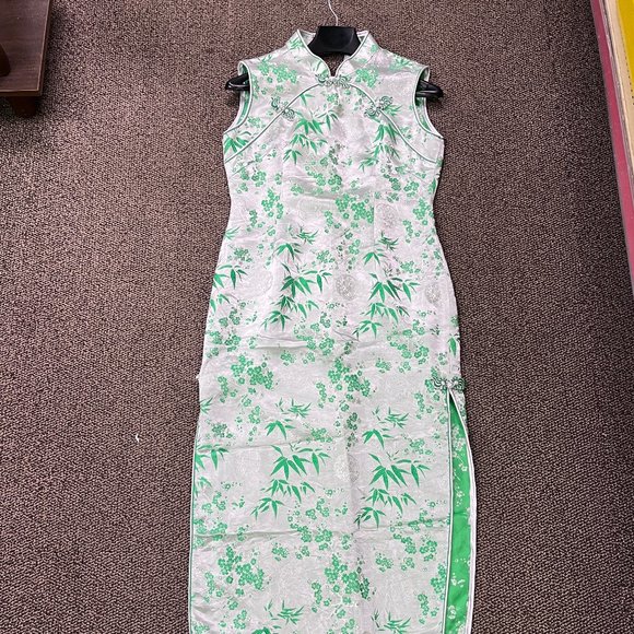 White and Green Cheongsam Dress - L - Picture 1 of 4